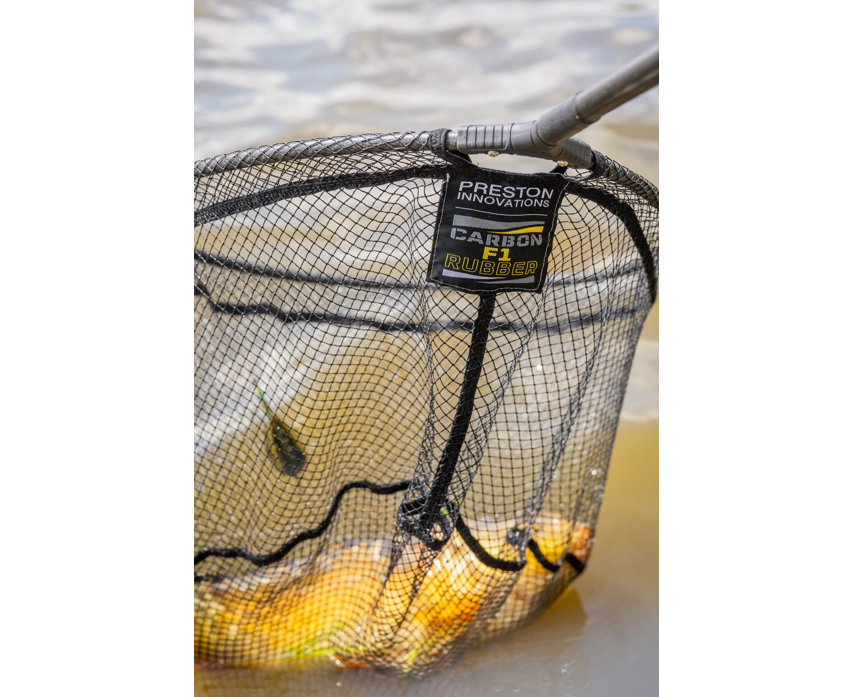 Carbon F1 Latex Landing Net 16
