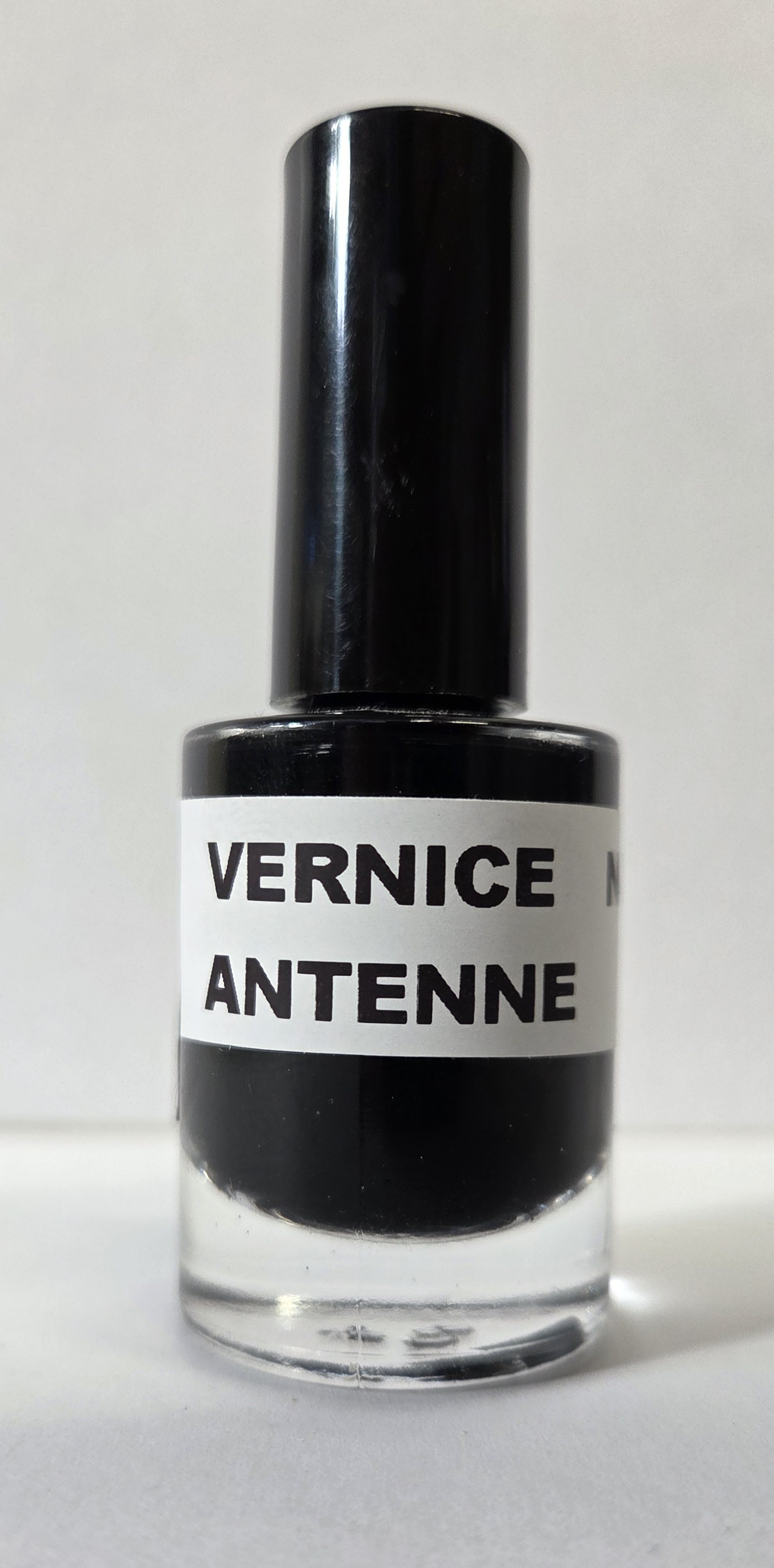 Vernice Nera Per Antenne